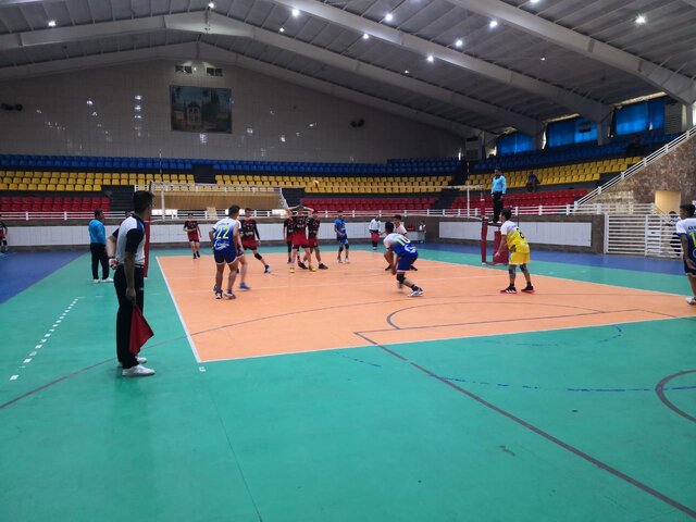 رقابتهای والیبال پسران زیر ۱۶ سال کشور در شیراز آغاز شد