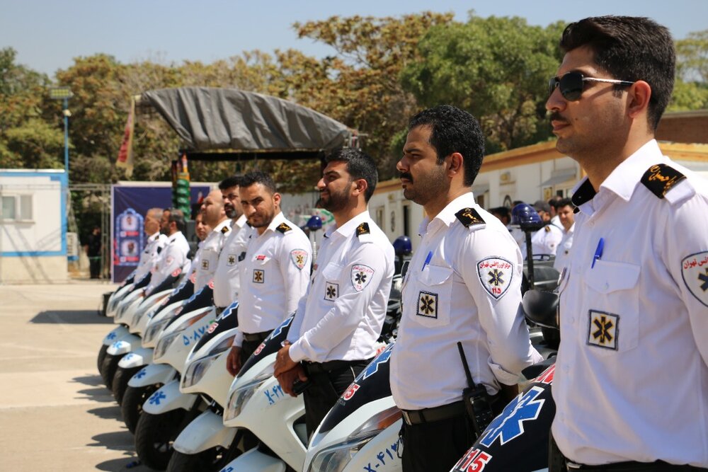 استقرار اورژانس همزمان با یوم الله ۲۲ بهمن در ۱۰۴ نقطه تهران