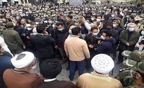 مراسم تشییع پیکر شهیده فاطمه اسدی در سنندج آغاز شد