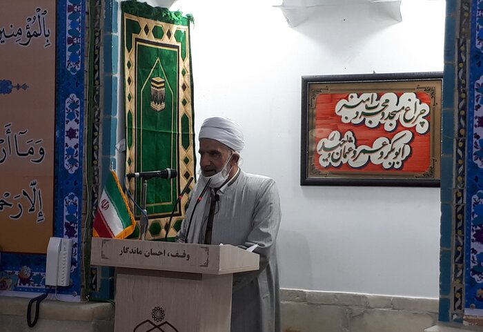 امام جمعه سنندج: همکاری مردم و مسوولان برای مقابله با کرونا بی‌نظیر است