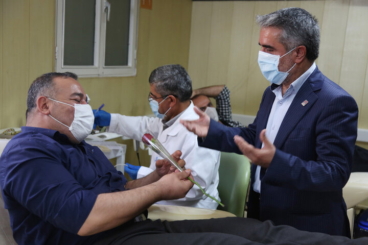 خبرنگاران کردستانی خون اهدا کردند