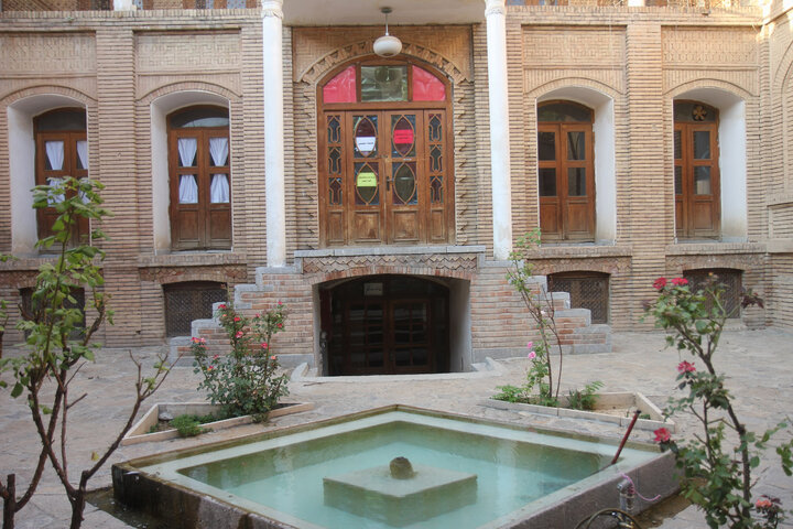 عمارت آصف یا خانۀ آصف وزیری