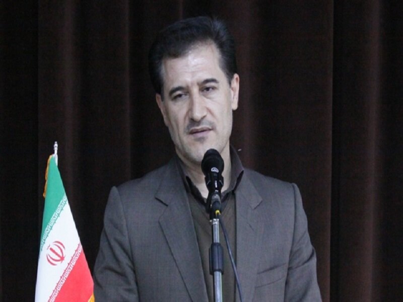 مدارس برای ثبت نام حق دریافت هیچ وجهی را از دانش آموز ندارند