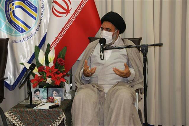 نماینده ولی‌فقیه در کردستان: هم‌افزایی بین دستگاه‌های عضو شورای هماهنگی نیست