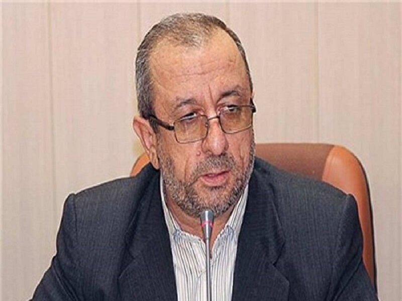 خدمت در هلال احمر و کمک به مردم کمتر از جهاد در راه خدا نیست