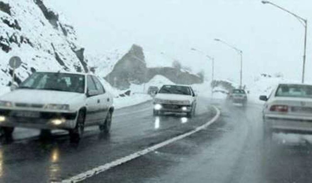 تردد در جاده‌های شمال کردستان فقط با زنجیرچرخ امکان‌پذیر است