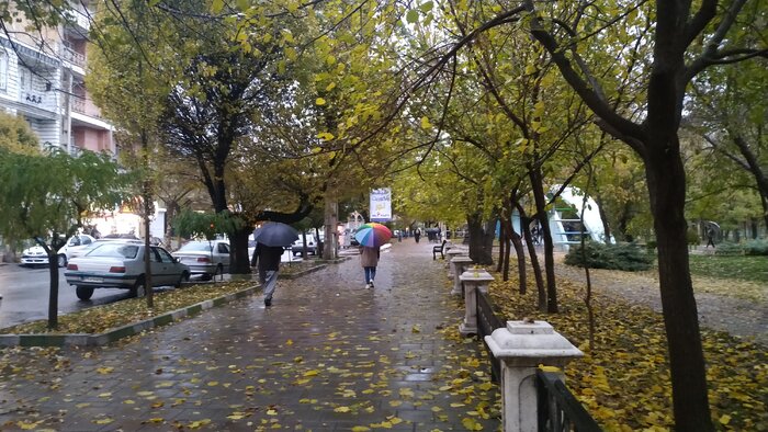 تلفیق باران و پاییز در سقز