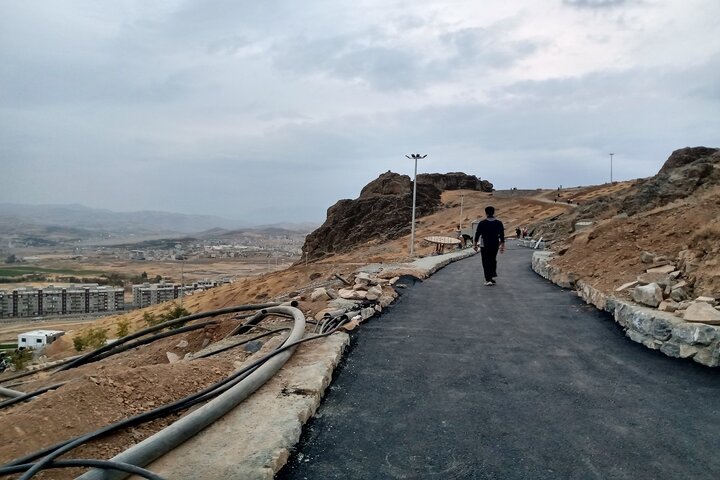 پارکی در دل کوچکه ره‌ش سنندج