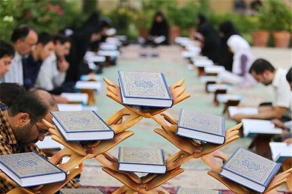 برگزاری کارگاه آموزشی نقش قرآن در کاهش آسیب های اجتماعی در مریوان