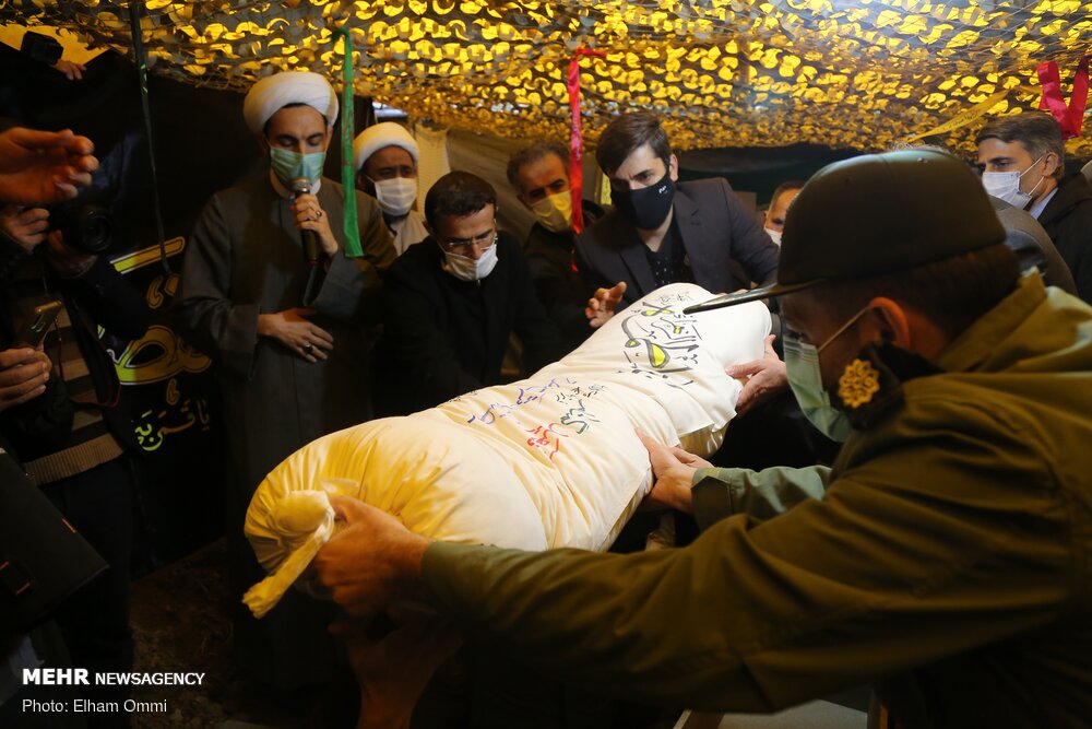 مراسم تشییع و تدفین شهدای گمنام در سنندج