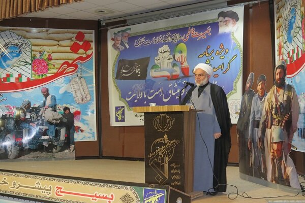 منویات رهبر انقلاب در سال ۸۸ مورد مطالعه قرار بگیرد