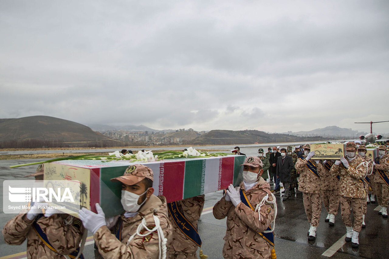 ورود پیکر مطهر چهار شهید گمنام به کردستان