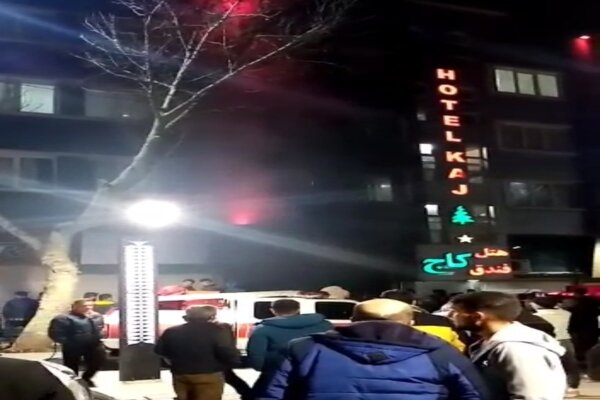 آتش سوزی در پاساژ «کۆرپە» سنندج