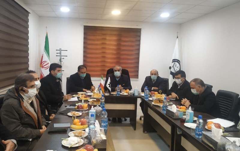 استاندار کردستان: با جدیت از سرمایه‌گذاران حمایت می‌کنیم