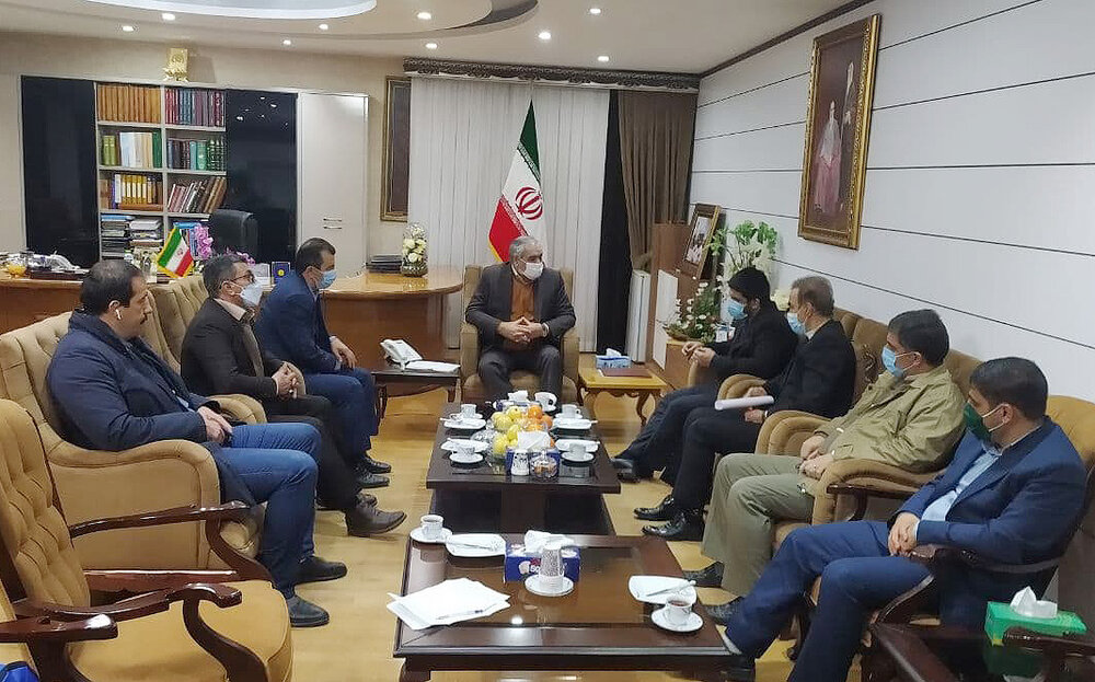 تفاهم‌نامه استانداری کردستان و فدراسیون کشتی به امضا رسید