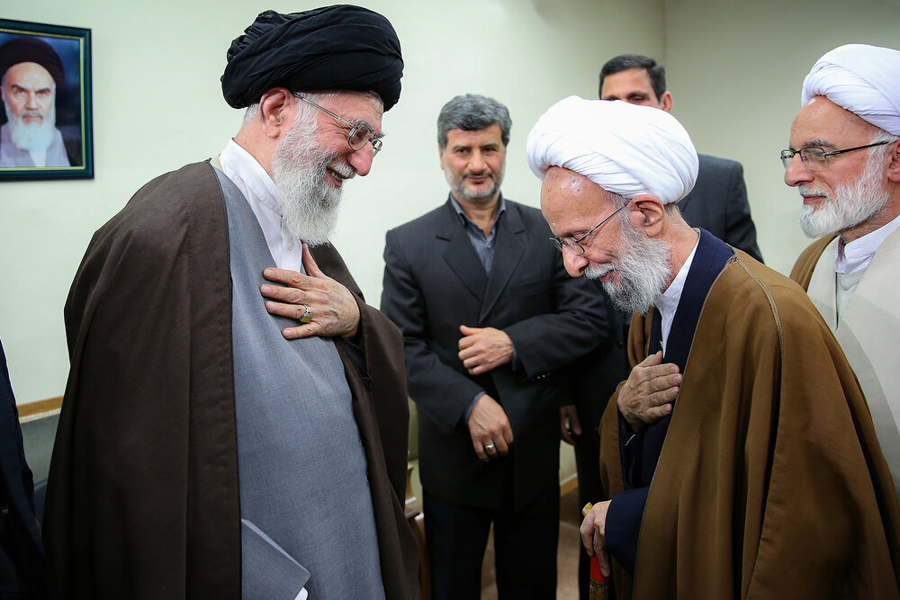 تقدیر علمای کردستان از خدمات آیت‌الله مصباح‌یزدی