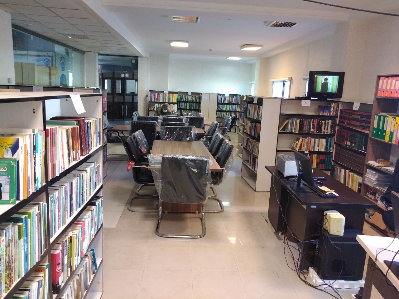 کتابخانه جامع مدیریت شهری با هفت هزار جلد کتاب در سنندج فعال شد