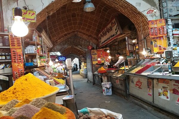 گرانی مداوم کالاهای اساسی/بازار بینظارت کردستان و دلالان سودجو