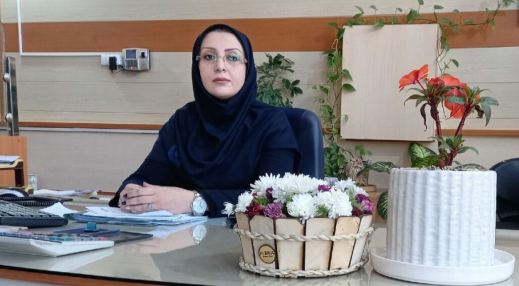 اولین رئیس زن بانک در سقز معرفی شد