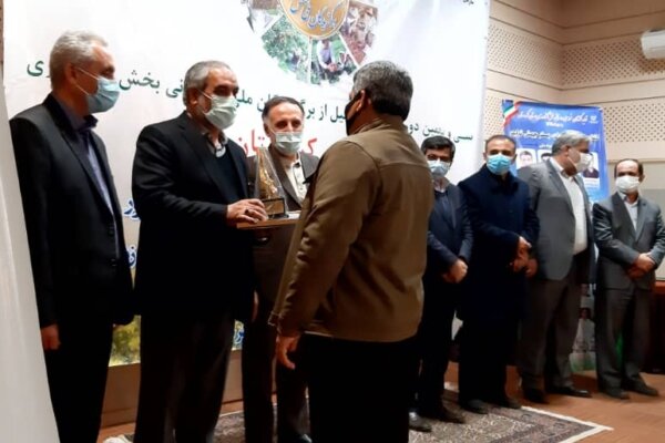تولیدکنندگان برتر بخش کشاورزی کردستان تجلیل شدند