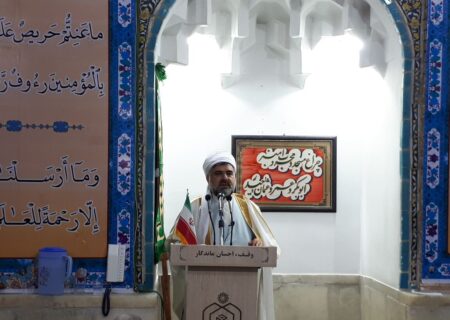 امام جمعه موقت سنندج: حمایت از تولید داخلی تنها راه پیشرفت است
