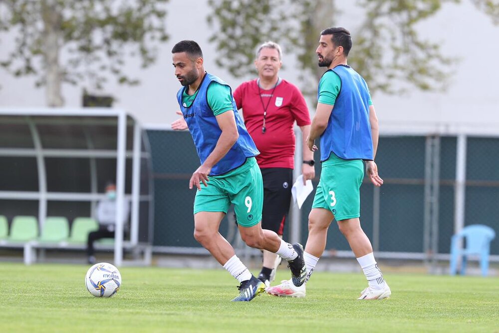 شوخی لژیونرها در روز صحبت های خصوصی اسکوچیچ با آقای رئیس