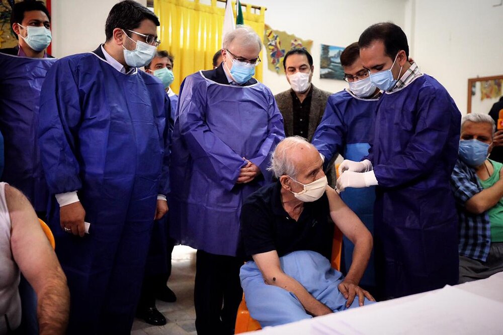 اثربخشی واکسیناسیون سالمندان در مراکز بهزیستی