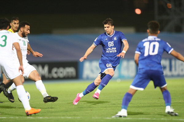 استقلال هنوز نقطه ضعفش را دارد/ آبیها به سختترین بازی رسیدند