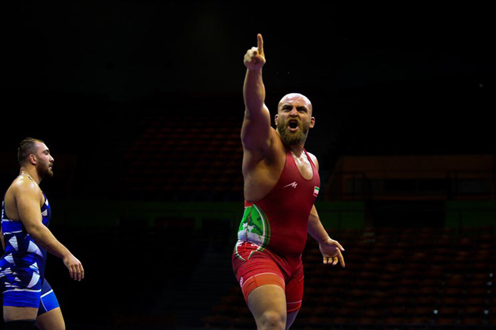 امین طاهری به جای زارع مسافر قزاقستان شد