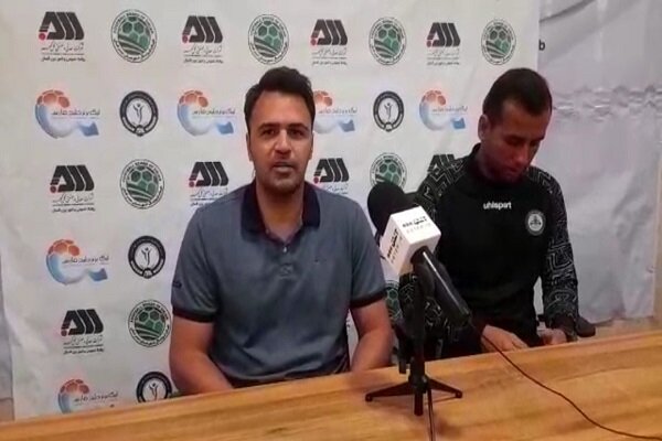 با جوانانمان به مصاف گل گهر میرویم/ هدفمان صعود به لیگ برتر است