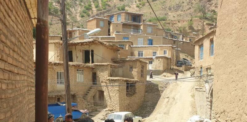 بافت تاریخی روستای “بزلانه” سنندج حفظ می‌شود