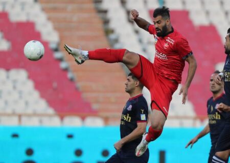 برد یک نیمه‌ای پرسپولیس مقابل نساجی/مشکل سرخپوشان همچنان پابرجاست