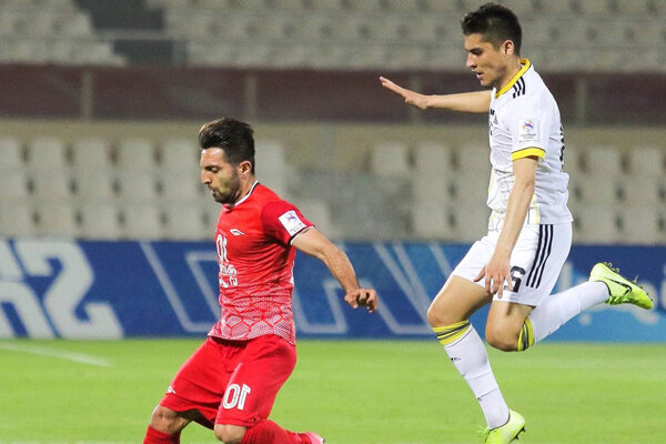 تراکتور بازی برده را مساوی کرد/ سرخها در ۱۳ دقیقه ۳ گل خوردند!