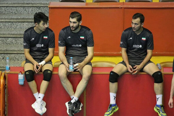 تصمیم آلکنو درخصوص سه بازیکن/ سه ملیپوش از اردو خط خوردند