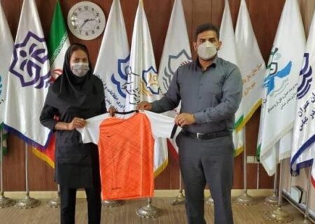 تیم فوتبال بانوان شهرداری بندرعباس آغاز به کار کرد
