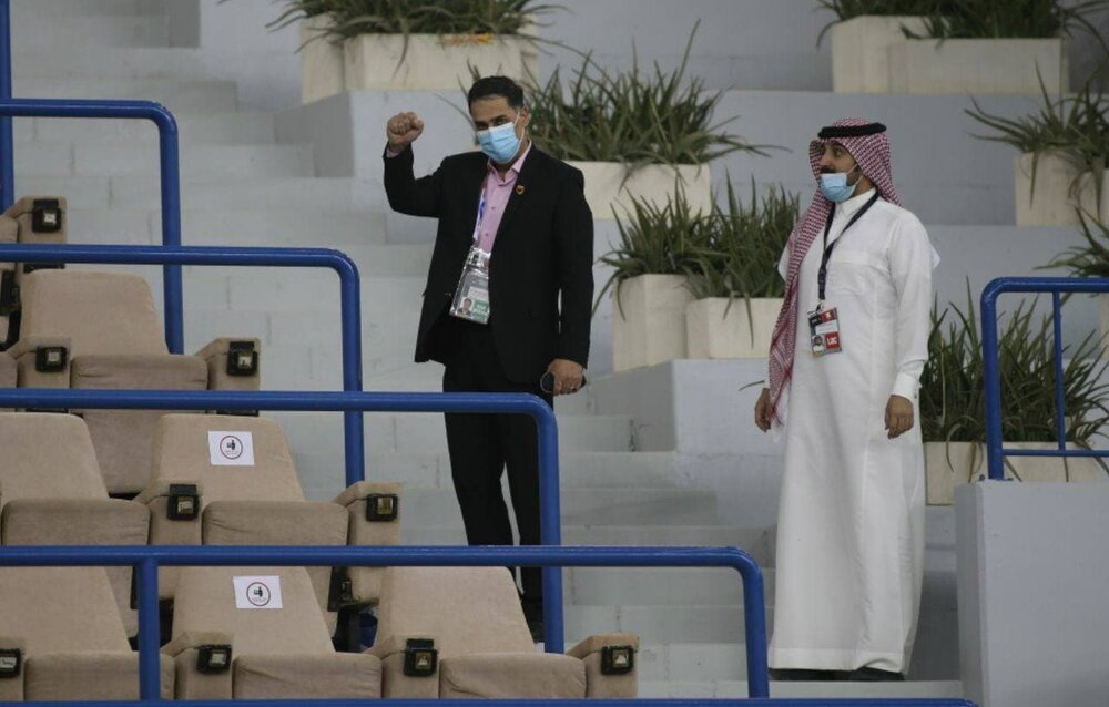 دنبال تغییر زمین تمرین در عربستان هستیم/ مرغ فدراسیون یک پا داشت