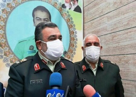دیدار فرمانده ناجا و خانواده شهید رجایی/ عاملان شهادت دستگیر شدند