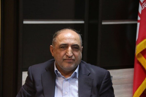 رعایت حضور یکسوم از کارمندان در دستگاههای اجرایی ضروری است