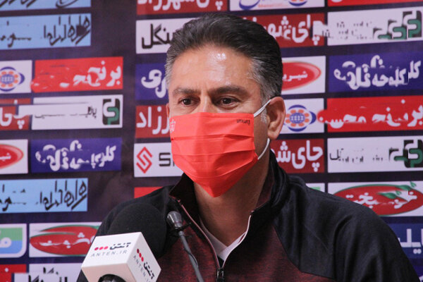 فدراسیون کمکی به پرسپولیس نکرد/ فشار را از روی مهاجمان ما بردارید