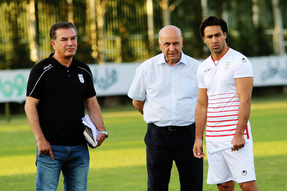 فولاد اسپانیایی بازی میکند/ استقلال در سختترین گروه بود