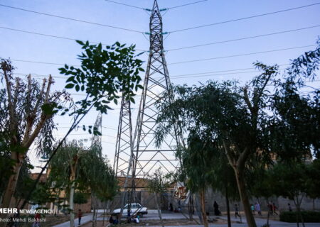 قطع برق ۳۰۰ مشترک در سه روستای زلزله زده/شبکه آبرسانی مشکلی ندارد