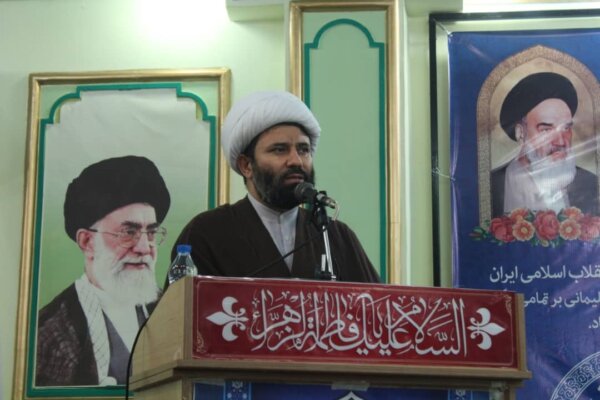 ماه رمضان مسیر بازگشت انسان گم شده است