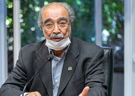 مشارکت در مدرسه‌سازی حتی با یک آجر امکان‌پذیر است