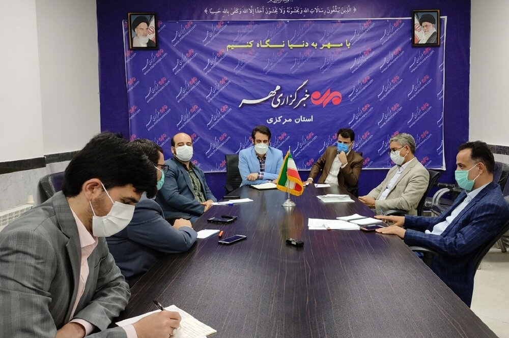 میزگرد تخصصی «بررسی سیاست‌های فرهنگی و اجتماعی در کلانشهر اراک»