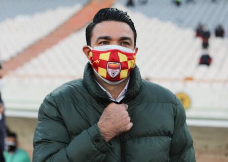 نکونام: بازیکنان فولاد آماده فداکاری‌اند