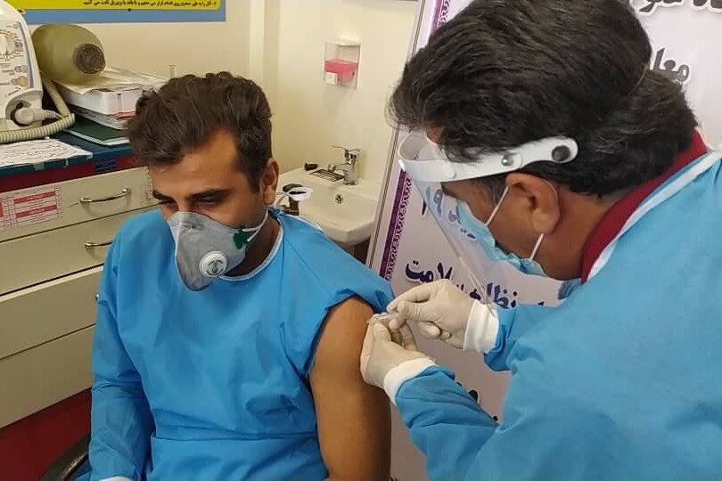 واکسیناسیون ۷۰۰۰ کردستانی علیه ویروس کرونا
