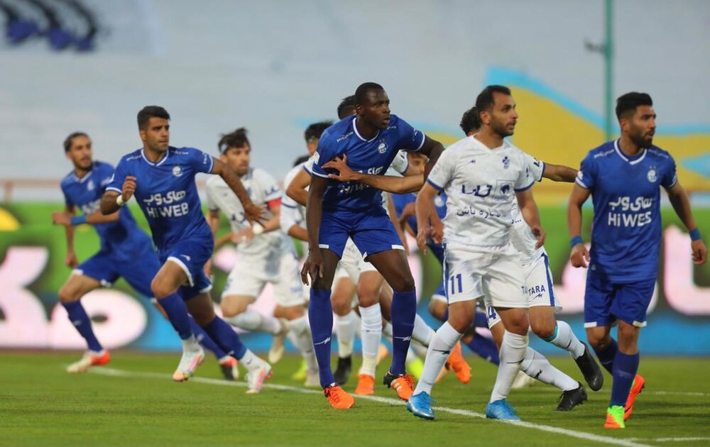 پیکان ترمز مجیدی و استقلال را کشید/ هدیه پرسپولیس را پس دادند!