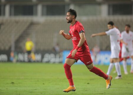 کامیابی‌نیا بهترین بازیکن دیدار پرسپولیس و الریان قطر
