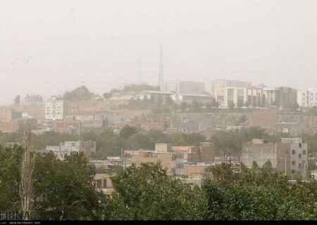 گرد و خاک آسمان کردستان را فرا گرفت