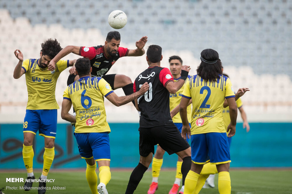 گل‌نزدن پرسپولیسی‌ها جای نگرانی ندارد/ حق با گل‌محمدی بود